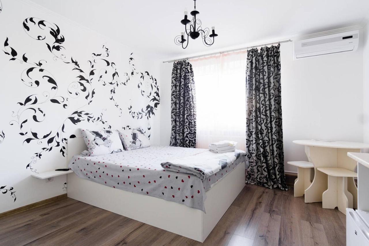 Best Rest Suites Одеса Екстериор снимка