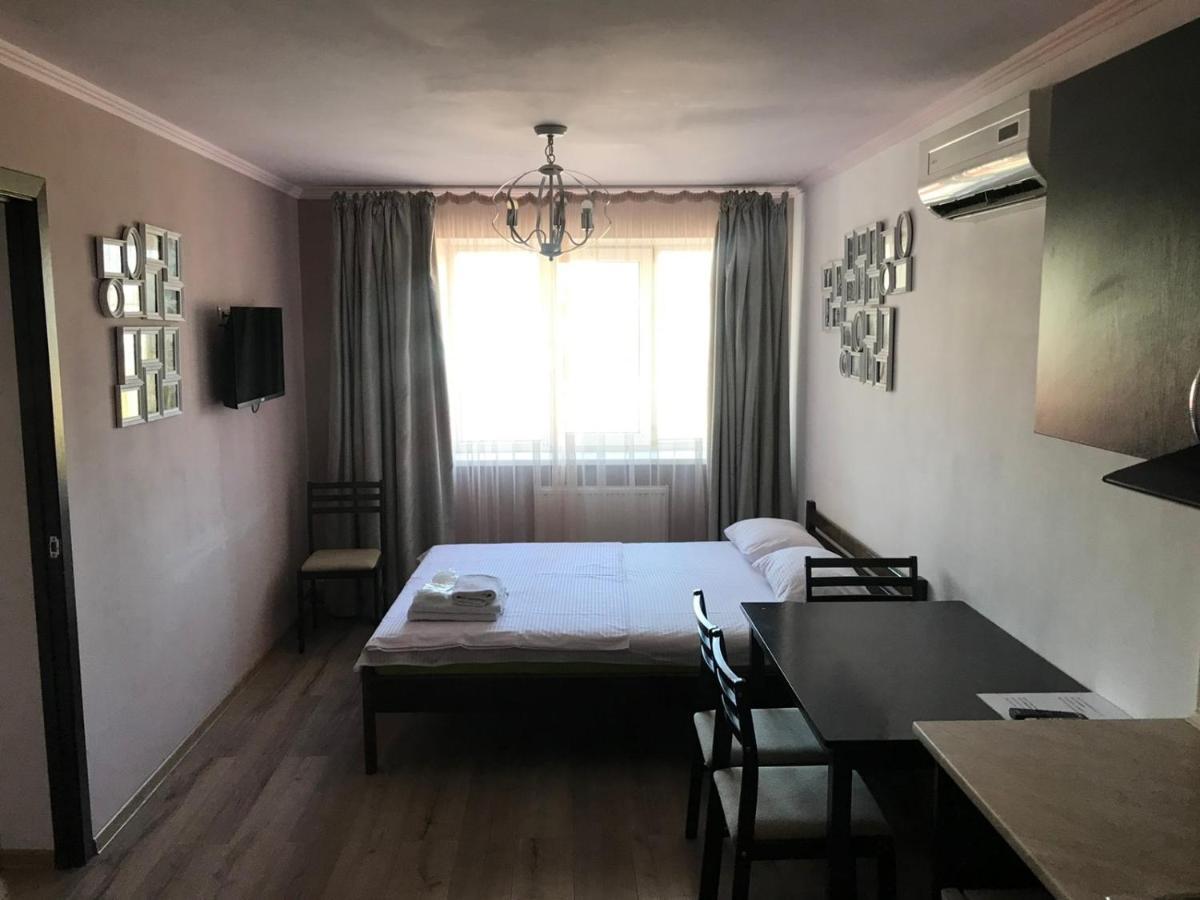 Best Rest Suites Одеса Екстериор снимка